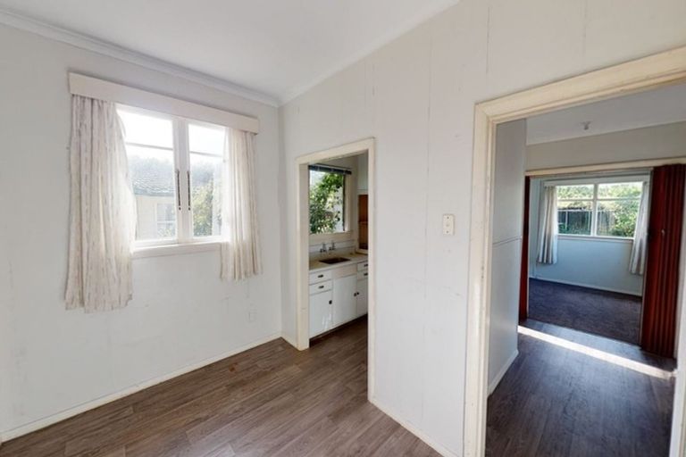 Photo of property in 11 Nikau Street, Tawhero, Whanganui, 4501