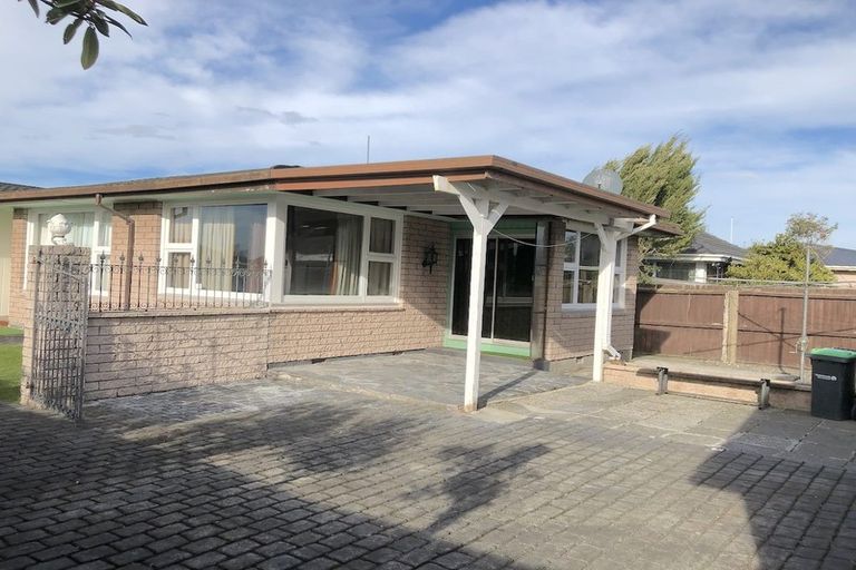 Photo of property in 11 Aileen Place, Upper Riccarton, Christchurch, 8041