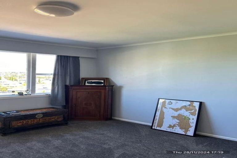 Photo of property in 2/19 Bucklands Beach Road, Bucklands Beach, Auckland, 2012