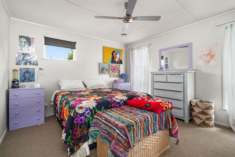 Photo of property in 10 Vista Place, Tikipunga, Whangarei, 0112