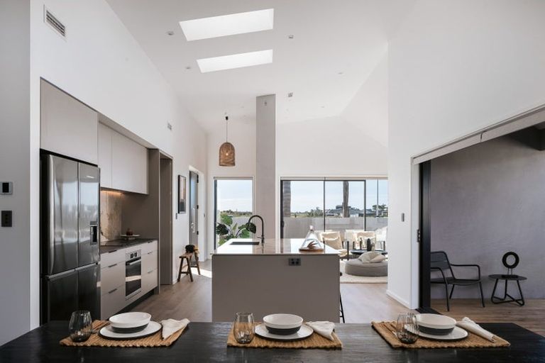 Photo of property in 18 Montiicola Drive, Papamoa Beach, Papamoa, 3118