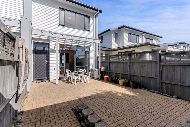 Photo of property in 34/2 Armoy Drive, East Tamaki, Auckland, 2016