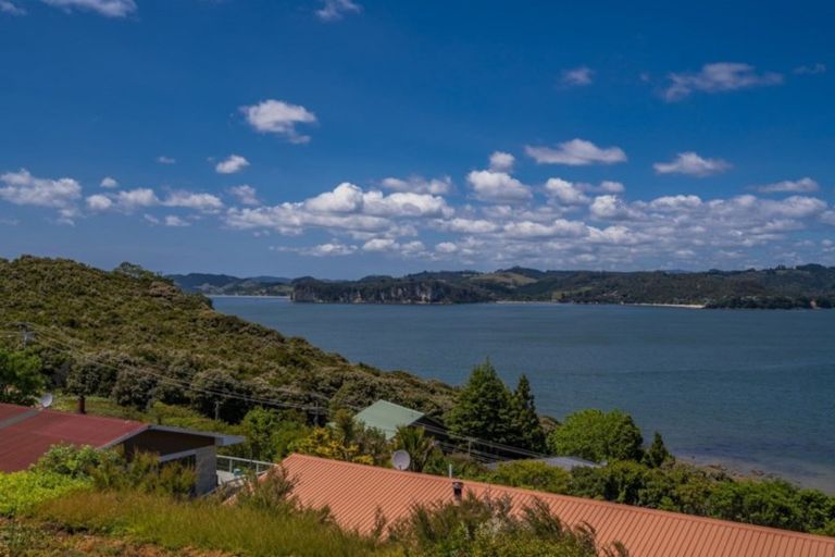 Photo of property in 4 Harbour Lights Terrace, Whitianga, 3592