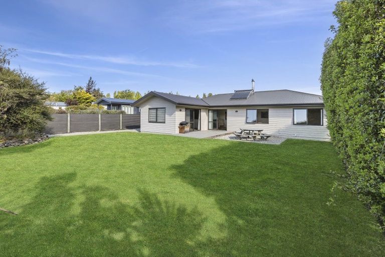 Photo of property in 21 Bernard Road, Albert Town, Wanaka, 9305