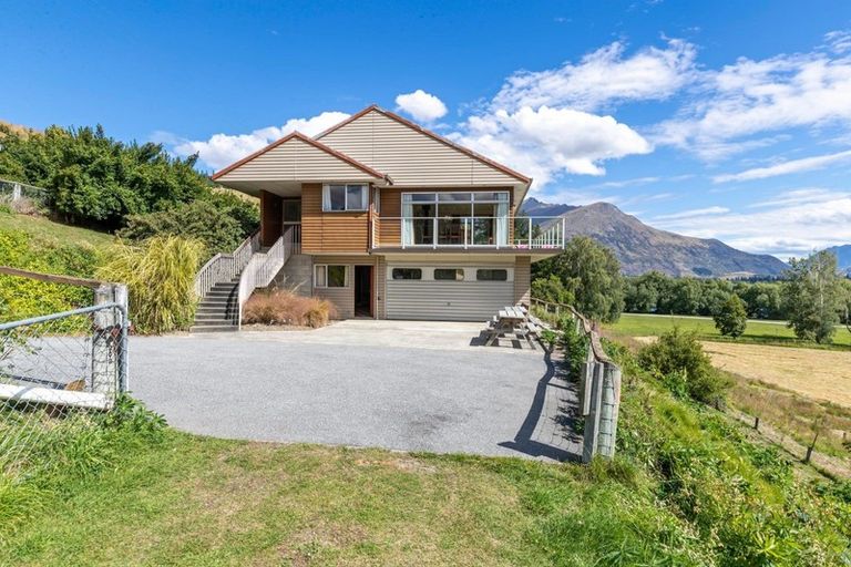 Photo of property in 229 Arrowtown-lake Hayes Road, Lake Hayes, Queenstown, 9371