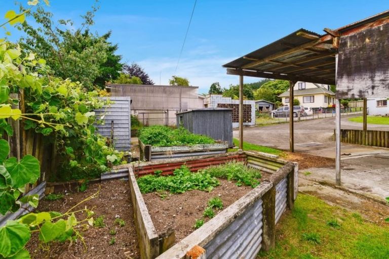 Photo of property in 356 Clayton Road, Pukehangi, Rotorua, 3015