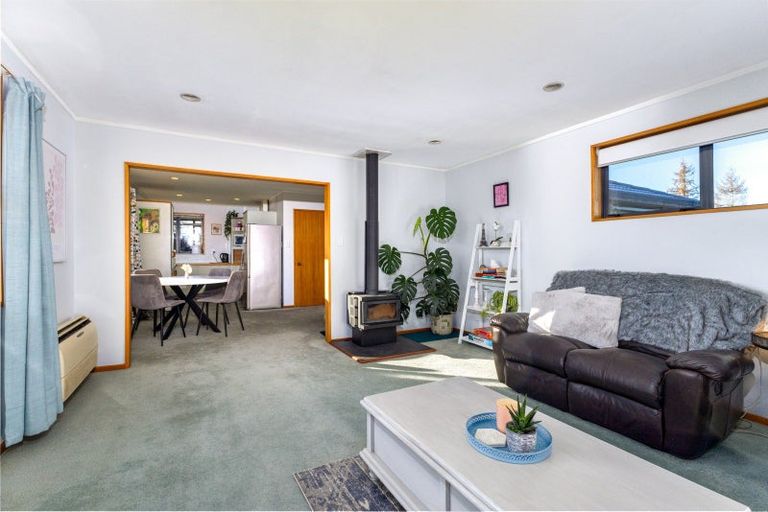 Photo of property in 3 Mckenzie Street, Fairlie, 7925