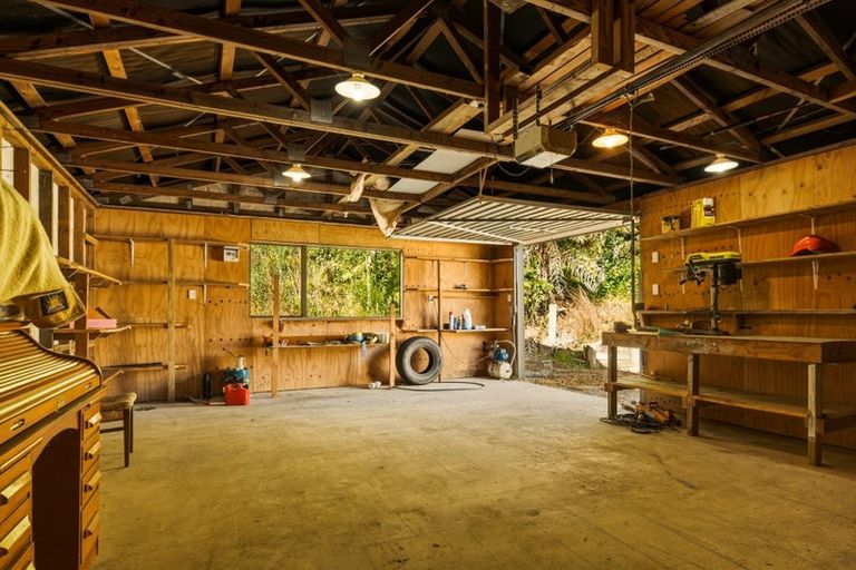 Photo of property in 758 Queen Charlotte Drive, Havelock, Picton, 7281