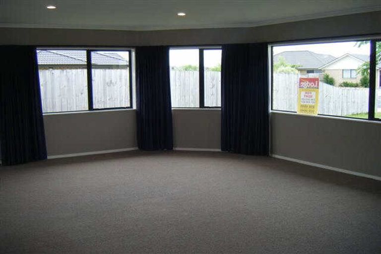 Photo of property in 45 Farringdon Avenue, Rototuna North, Hamilton, 3210