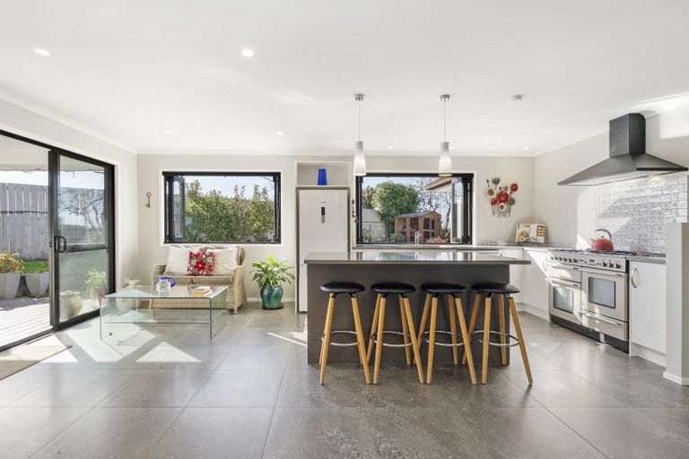 Photo of property in 23 Coral Drive, Papamoa Beach, Papamoa, 3118