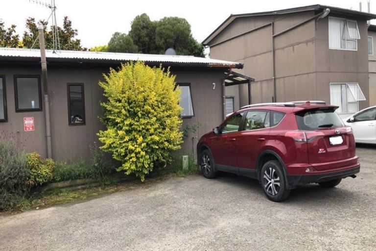 Photo of property in 7/81 Linton Street, West End, Palmerston North, 4410