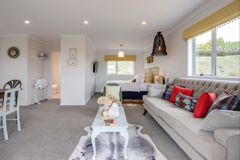 Photo of property in 53 Red Hills Road, Havelock North, Hastings, 4172