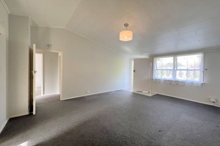 Photo of property in 2/29 Browns Avenue, Pakuranga, Auckland, 2010