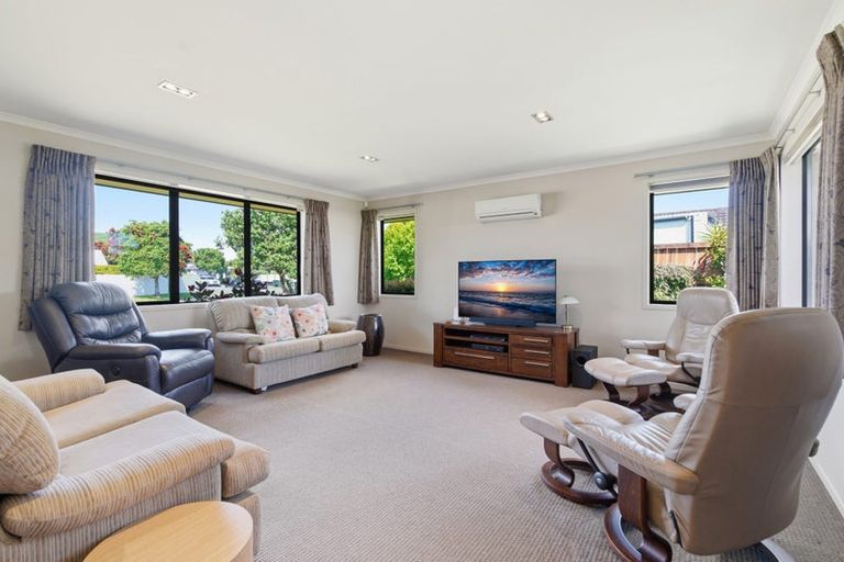 Photo of property in 631 Gloucester Road, Papamoa Beach, Papamoa, 3118