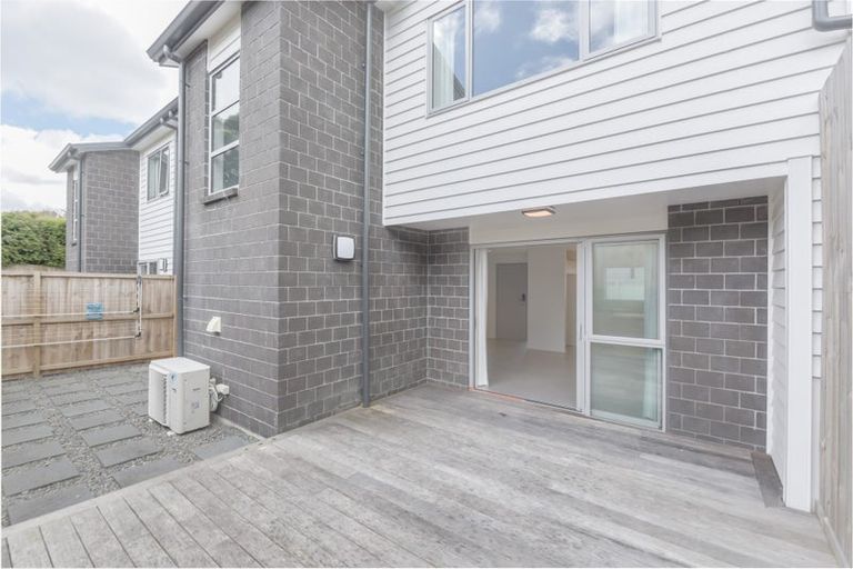 Photo of property in 169c Wallace Road, Mangere Bridge, Auckland, 2022