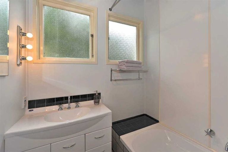 Photo of property in 57 Campbell Street, Nelson South, Nelson, 7010