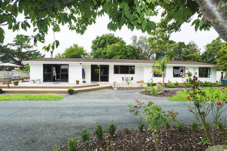 Photo of property in 42 Cameron Road, Makauri, Gisborne, 4071