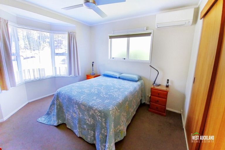 Photo of property in 16 Puketitiro Street, Glen Eden, Auckland, 0602