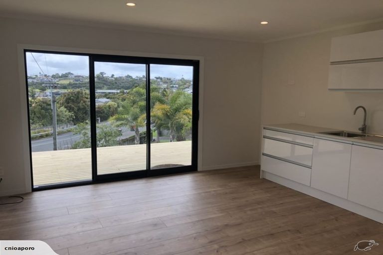 Photo of property in 7 Rimu Road, Stanmore Bay, Whangaparaoa, 0932
