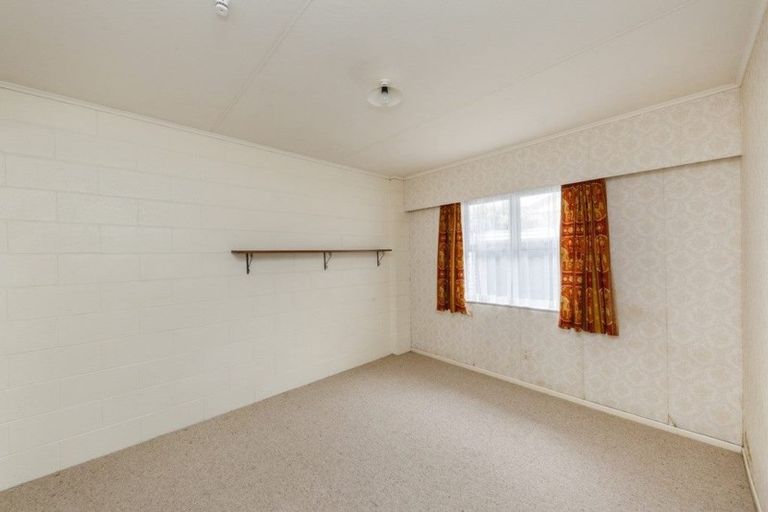 Photo of property in 2/364 Featherston Street, Palmerston North, 4414