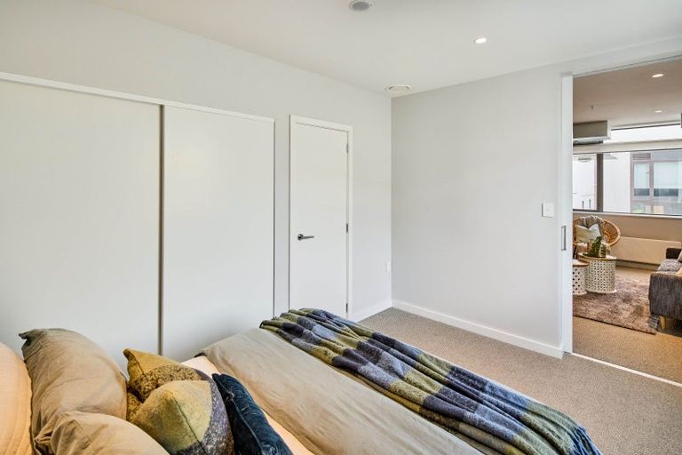 Photo of property in Unit 110,li, 110/14 Laings Road, Hutt Central, Lower Hutt, 5010