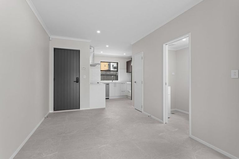 Photo of property in 5 Te Rito Road, Hobsonville, Auckland, 0616