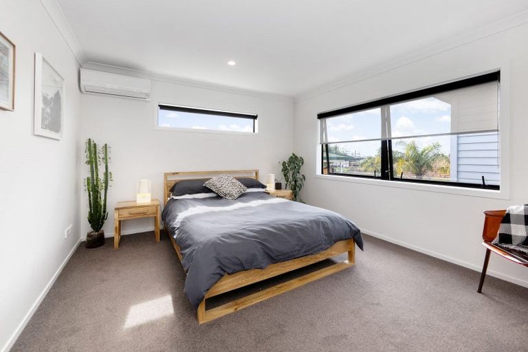 Photo of property in 125c Point Chevalier Road, Point Chevalier, Auckland, 1022