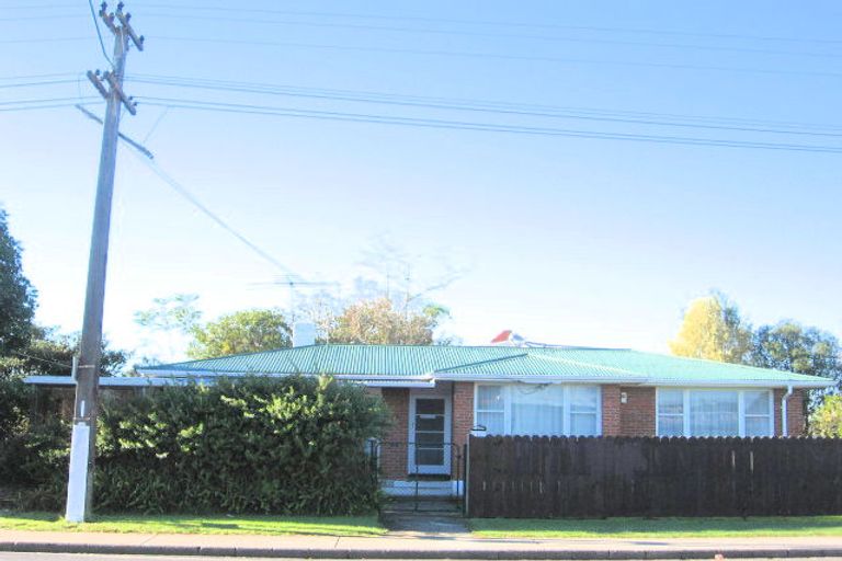 Photo of property in 57 Mckean Avenue, Manurewa, Auckland, 2102