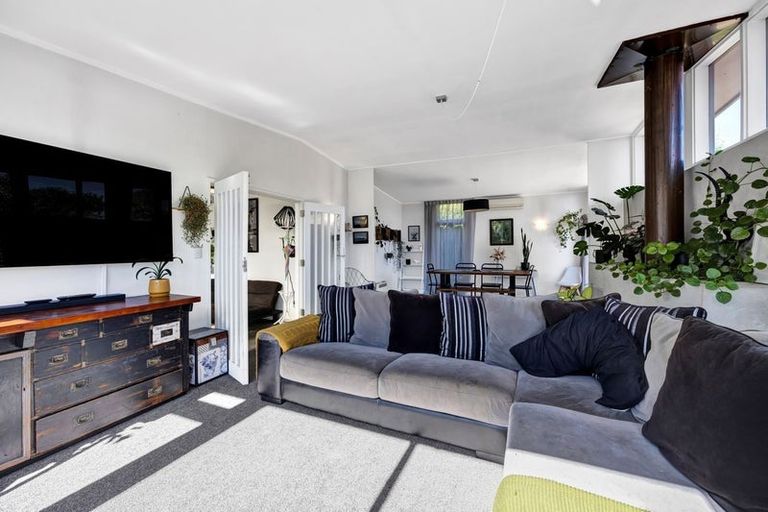 Photo of property in 59 Doralto Road, Frankleigh Park, New Plymouth, 4310