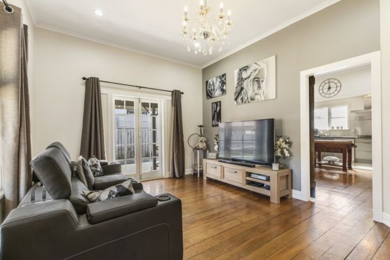 Photo of property in 2/73 Russell Road, Manurewa, Auckland, 2102