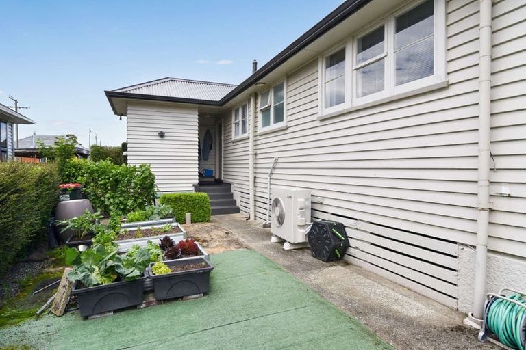 Photo of property in 62 Balmain Street, Halfway Bush, Dunedin, 9010