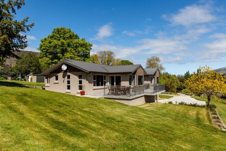 Photo of property in 126 Roxburgh East Road, Roxburgh East, Roxburgh, 9571