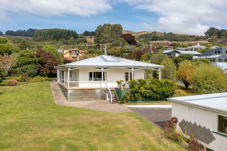 Photo of property in 1 Waikana Street, Broad Bay, Dunedin, 9014