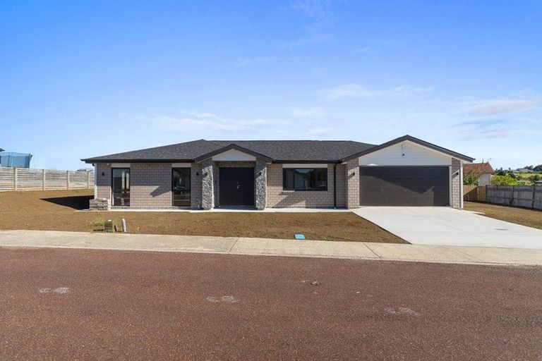 Photo of property in 6 Rongopai Close, Te Kauwhata, 3710