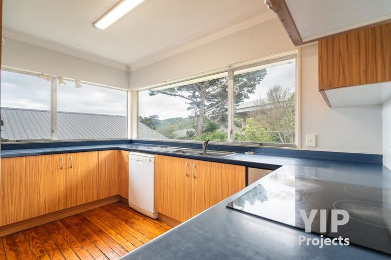 Photo of property in 22 Tremewan Street, Tawa, Wellington, 5028