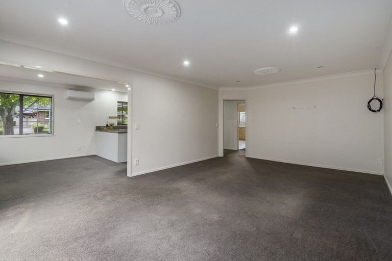 Photo of property in 3a Churchill Avenue, Hokowhitu, Palmerston North, 4410