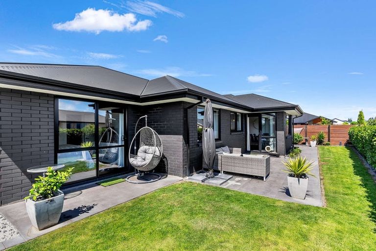 Photo of property in 11 Henrietta Street, Marshland, Christchurch, 8083