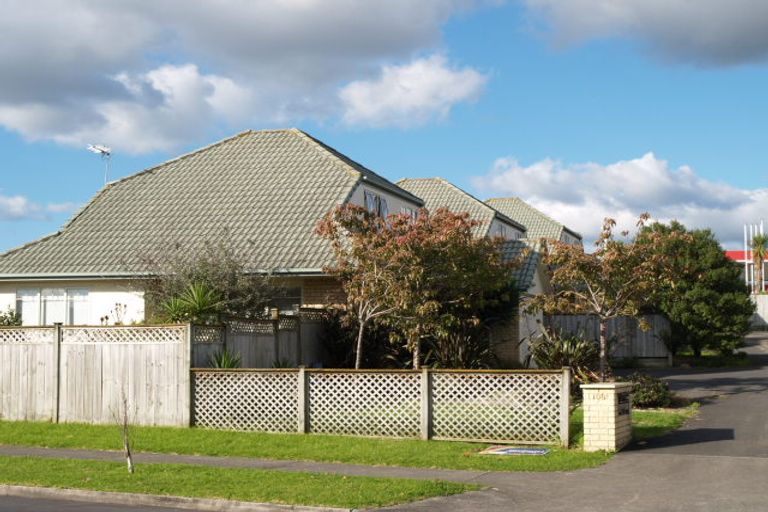 Photo of property in 3/108 Bob Charles Drive, Golflands, Auckland, 2013