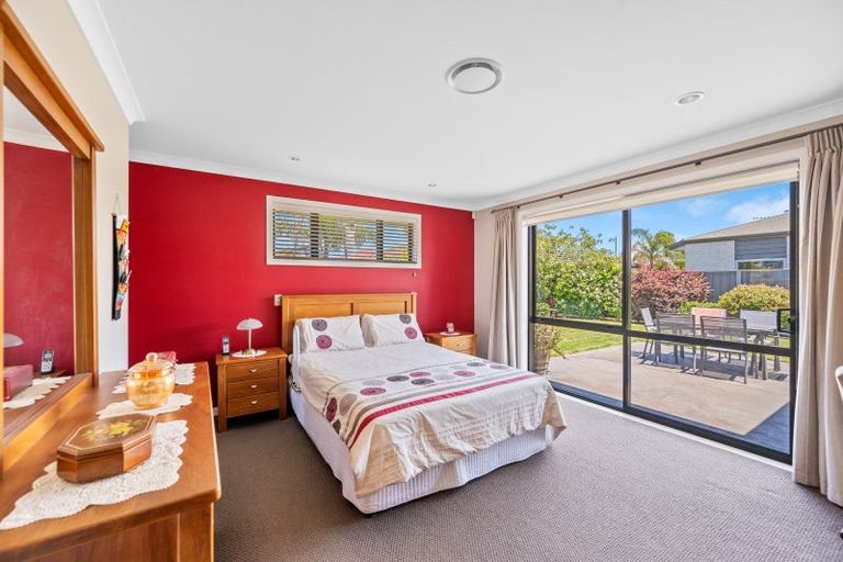 Photo of property in 35 Pacific Avenue, Poraiti, Napier, 4112