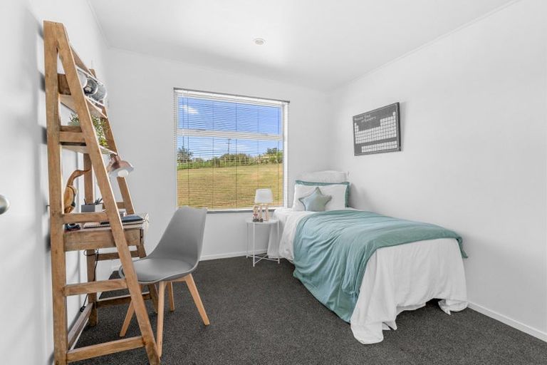 Photo of property in 129 Petley Road, Paparoa, 0571