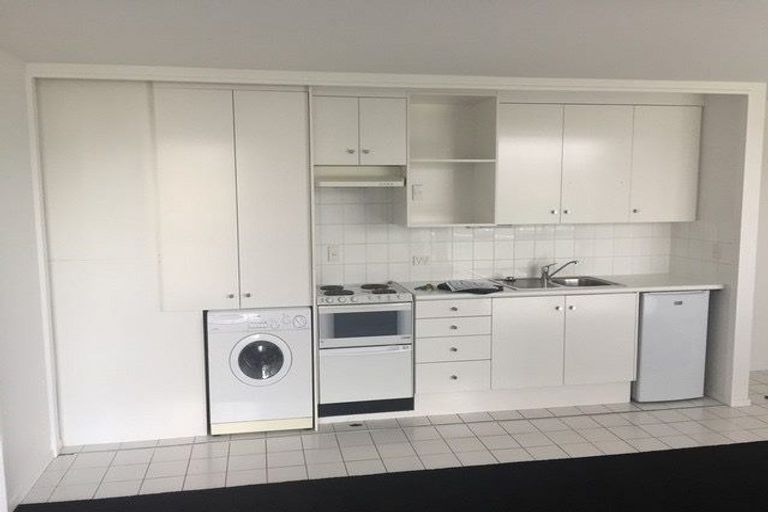 Photo of property in 8/15 Peterborough Street, Christchurch Central, Christchurch, 8013