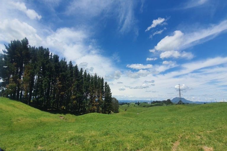 Photo of property in 76 Tuhingamata Road, Oruanui, Taupo, 3384