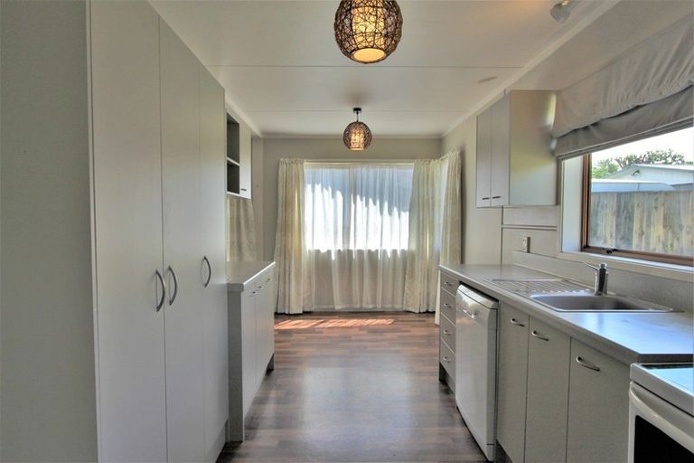 Photo of property in 29 Browning Crescent, Owhata, Rotorua, 3010