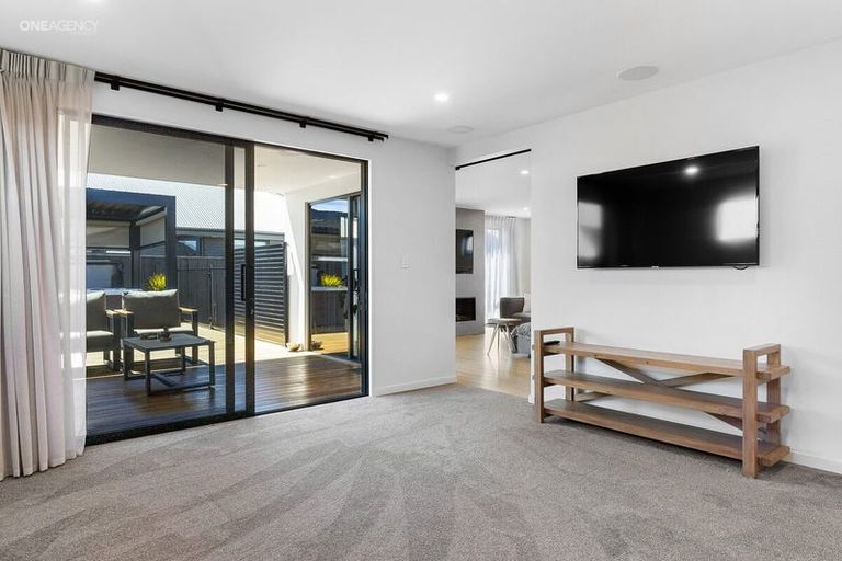 Photo of property in 4 Goldie Drive, Rangiora, 7400