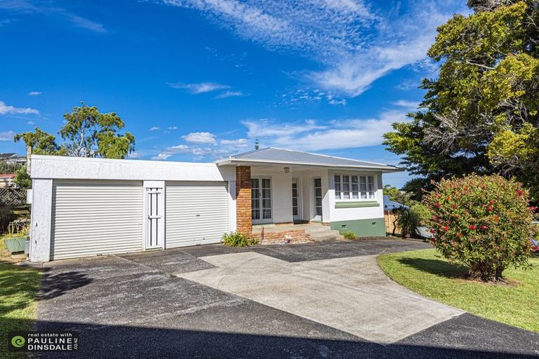 Photo of property in 5 Whangarei Heads Road, Onerahi, Whangarei, 0110