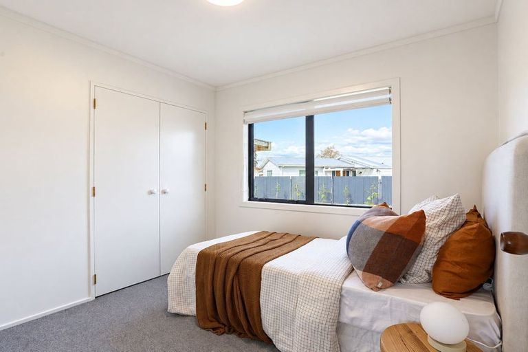 Photo of property in 12 Shelley Street, Leamington, Cambridge, 3432