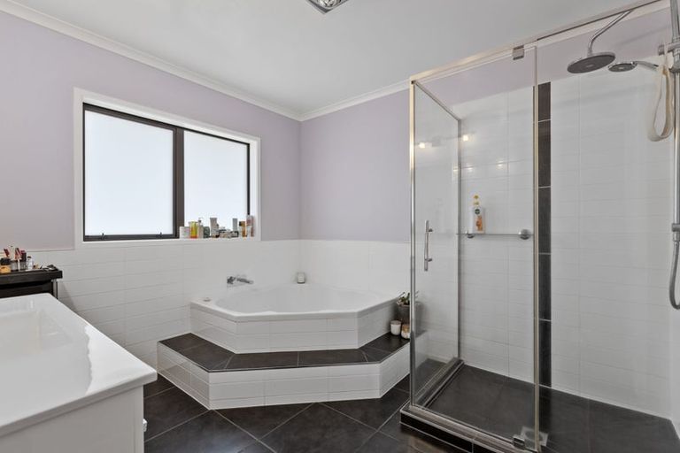 Photo of property in 87 Twin Oak Avenue, Papamoa Beach, Papamoa, 3118