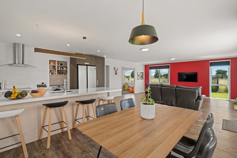 Photo of property in 16 Kotare Drive, Coastlands, Whakatane, 3120