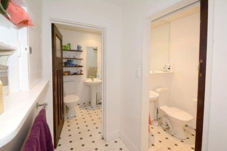 Photo of property in 1 Crown Street, North East Valley, Dunedin, 9010