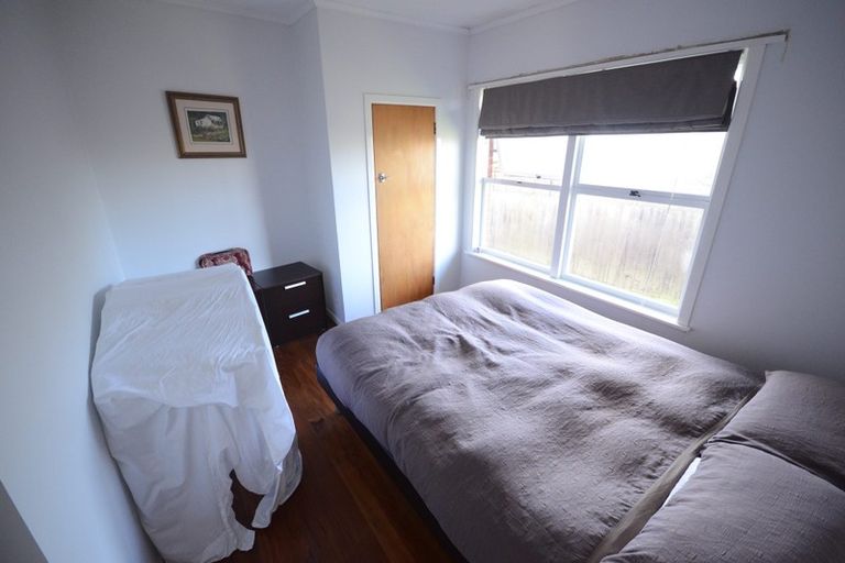 Photo of property in 4/13 Creamer Avenue, Belmont, Auckland, 0622